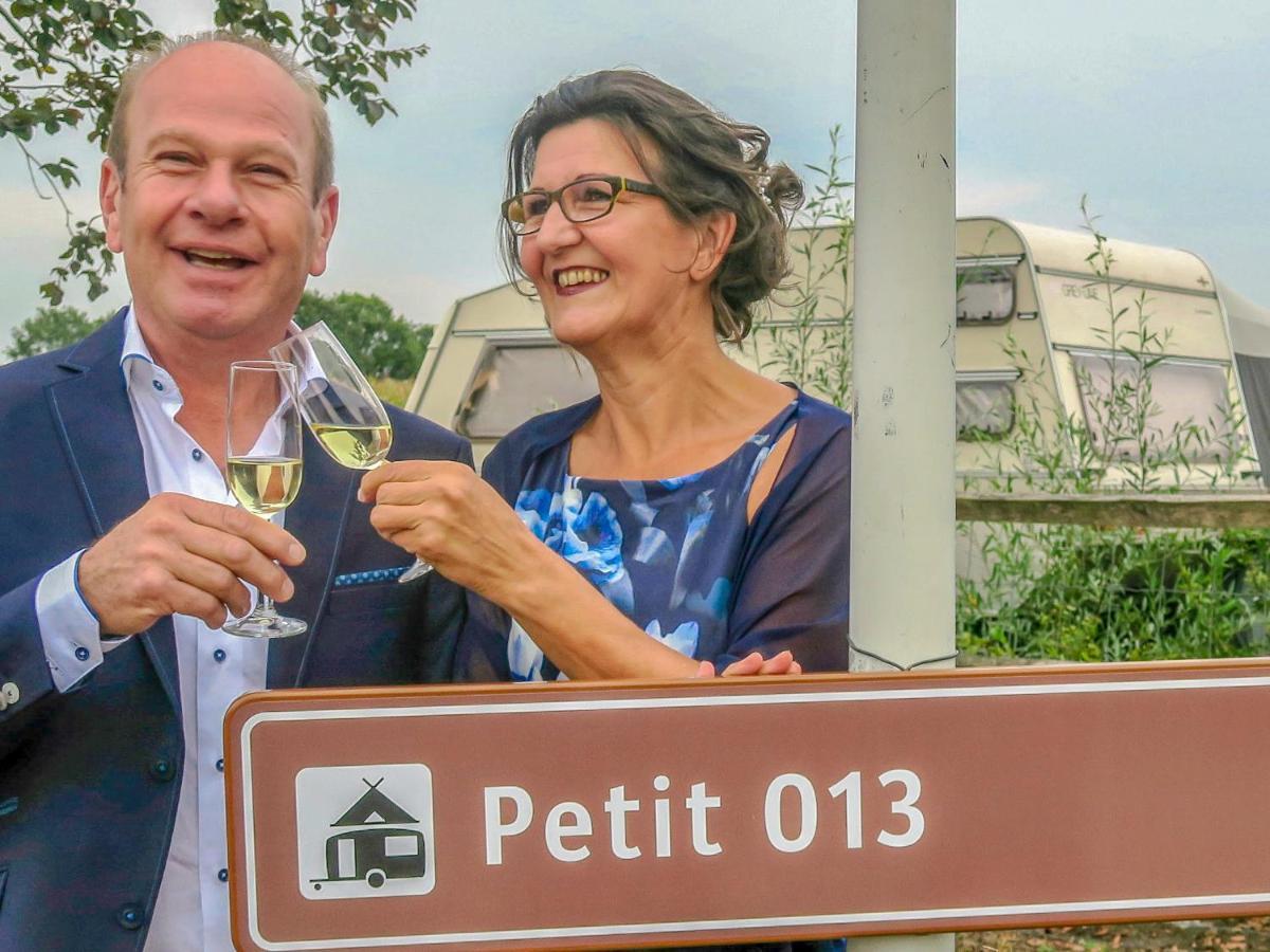 Luxe Safaritenten Petit013 - Nieuw Τίλμπουργκ Εξωτερικό φωτογραφία